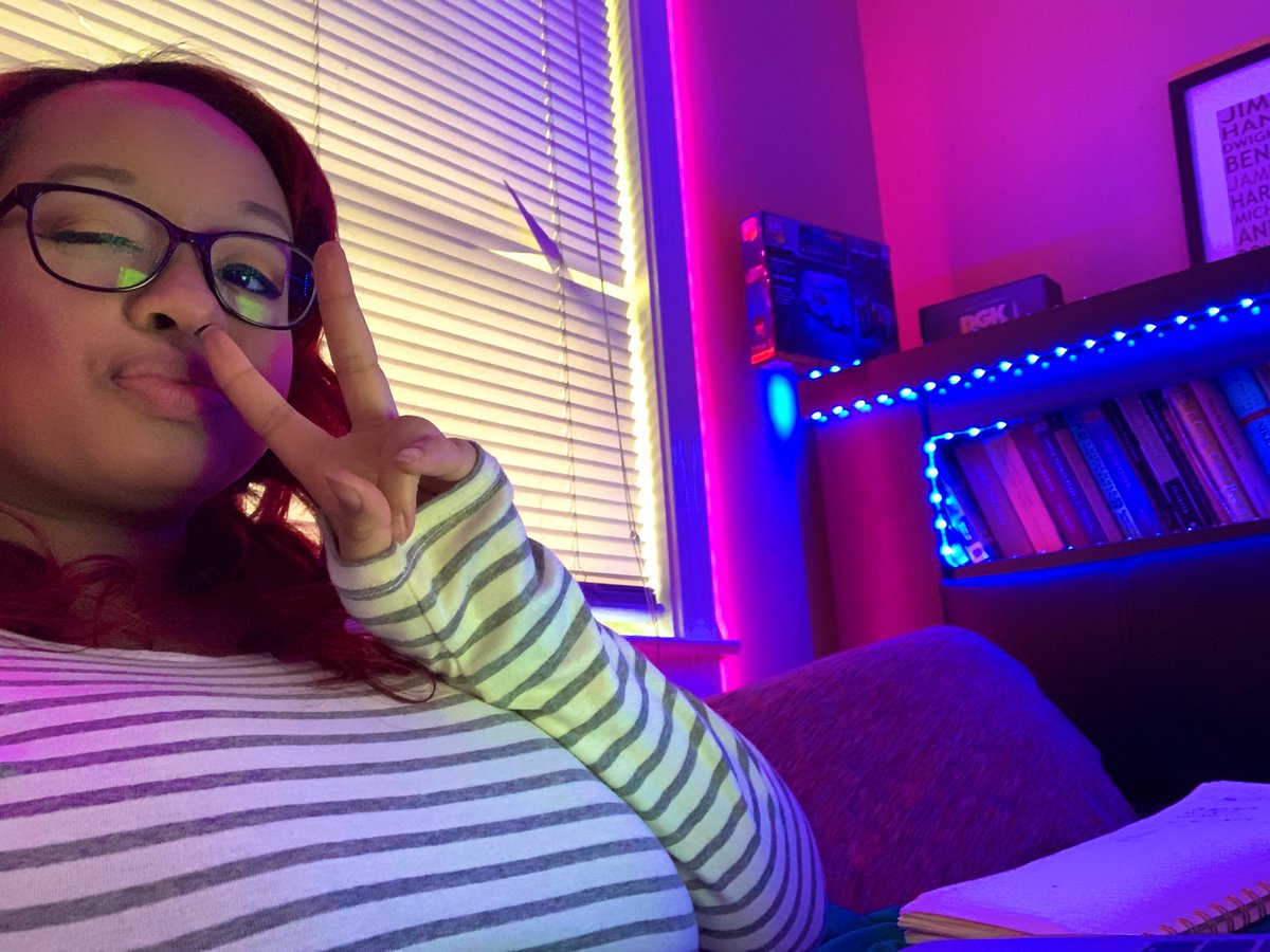 MariaGiesela's tweet photo. So it’s #NationalComingOutDay.
#BiLighting is good for the soul. https://t.co/MfSB4B0omd