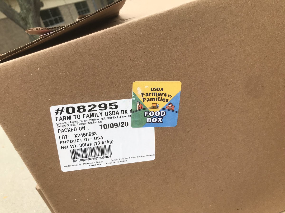 We are so grateful to My Simple Church for distributing 100 boxes of fresh food to our Firebird families through the Farm to Families program.  Thank you Ms. Doone and Mrs. Jackson for volunteering your time to help!