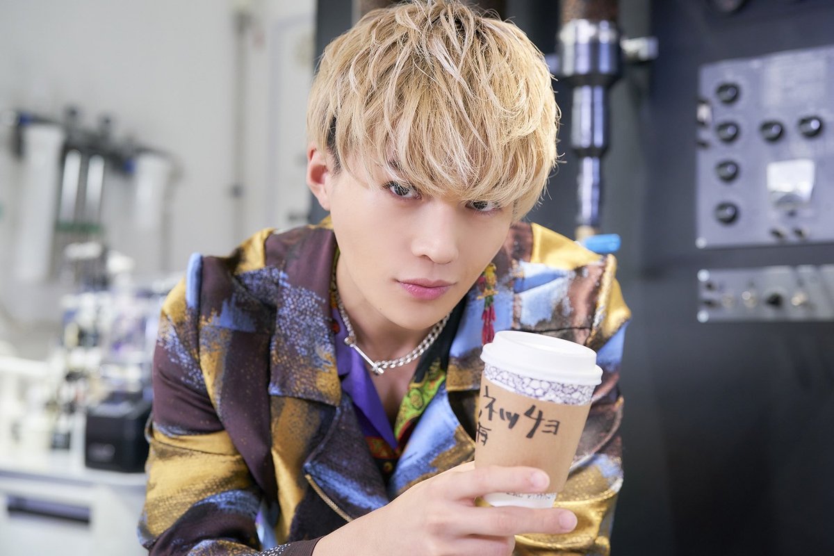 FANTASTICS 八木勇征 マネキンナイトフィーバー 抱き枕 八木勇征