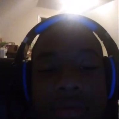 sticksbomber's tweet photo. @Diteckz #NewProfilePic https://t.co/frjijrGtiA