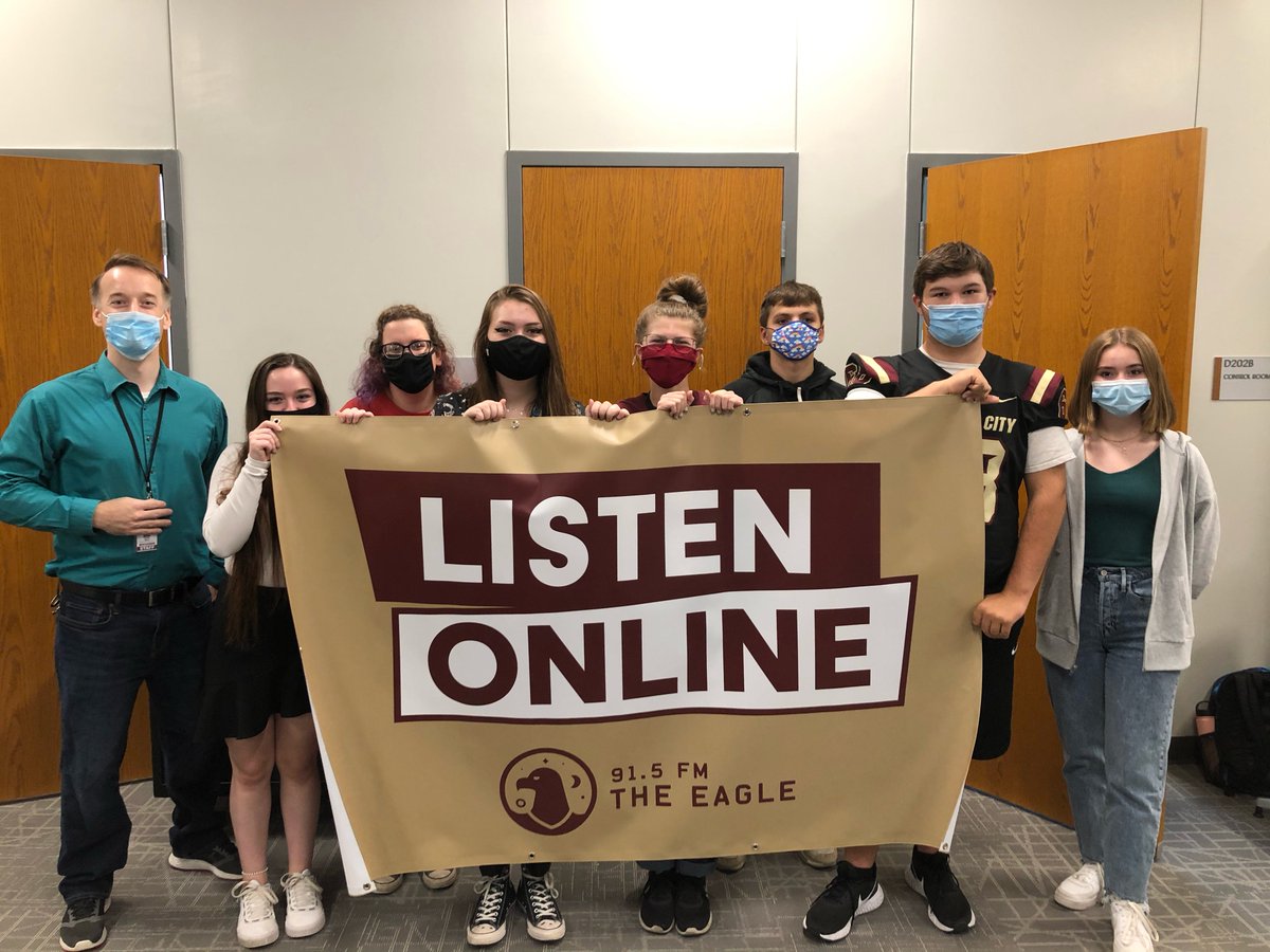 WJHS915FM's tweet photo. "...and don't forget to turn it up to ELEVEN!!!!”
-WJHS Listener Letters
#MaskUp #studentmedia #contentcreators #future #blessed #radio #newstudio #class #altmusic #indymusic #indiemusic #classes #cchs #whitleycounty #wjhs #radio https://t.co/48BsYiz6sH
