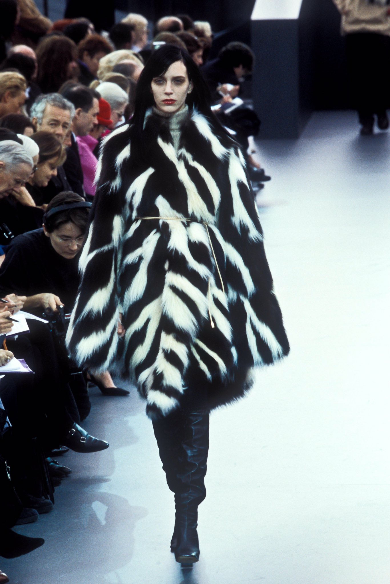 NYGEL on X: Louis Vuitton by Marc Jacobs (Spring/Summer 1999