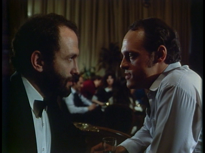 ladyloverbrotha's tweet photo. Delicious (VXP, 1981)
#CandidaRoyalle doesn't give hubby #AaronStuart what he wants so he is boning maid #DesireeCousteau who gets subsequently fired. #VeronicaHart takes the job and puts a spell on her employers. Butler #RBolla is not pleased hatches a plot to get rid of her. https://t.co/I4X02fBVyn