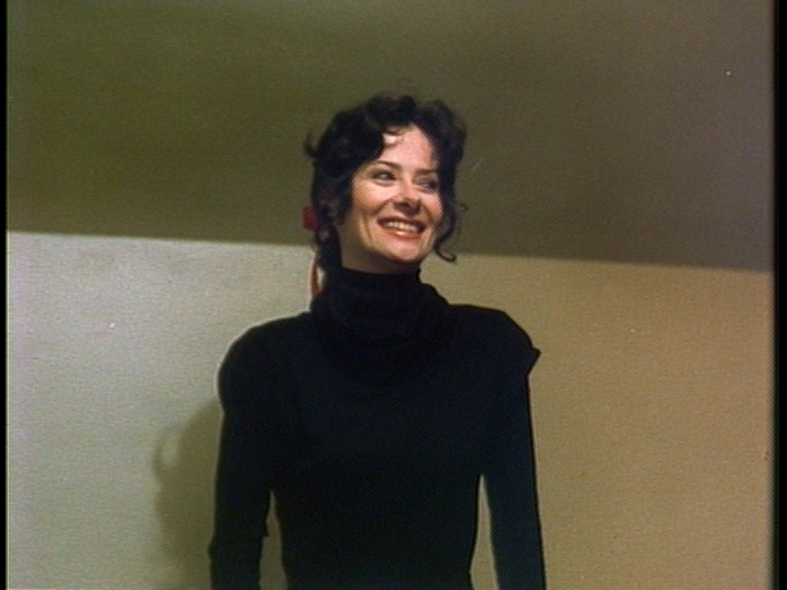 ladyloverbrotha's tweet photo. Delicious (VXP, 1981)
#CandidaRoyalle doesn't give hubby #AaronStuart what he wants so he is boning maid #DesireeCousteau who gets subsequently fired. #VeronicaHart takes the job and puts a spell on her employers. Butler #RBolla is not pleased hatches a plot to get rid of her. https://t.co/I4X02fBVyn