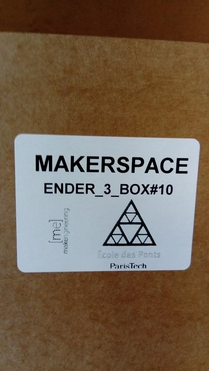 V1v13n1's tweet image. #ender3 #distancelearning students can take the 3d printers at home for the course. Cheap boxes for moment but I hope find the good materials for futur. #distributedlearning #distributedfabrication #blendedlearning