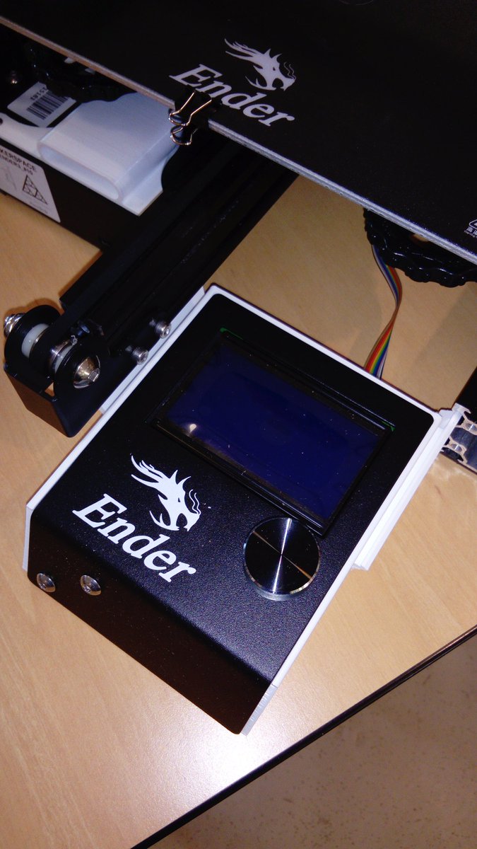V1v13n1's tweet image. #ender3 #distancelearning students can take the 3d printers at home for the course. Cheap boxes for moment but I hope find the good materials for futur. #distributedlearning #distributedfabrication #blendedlearning