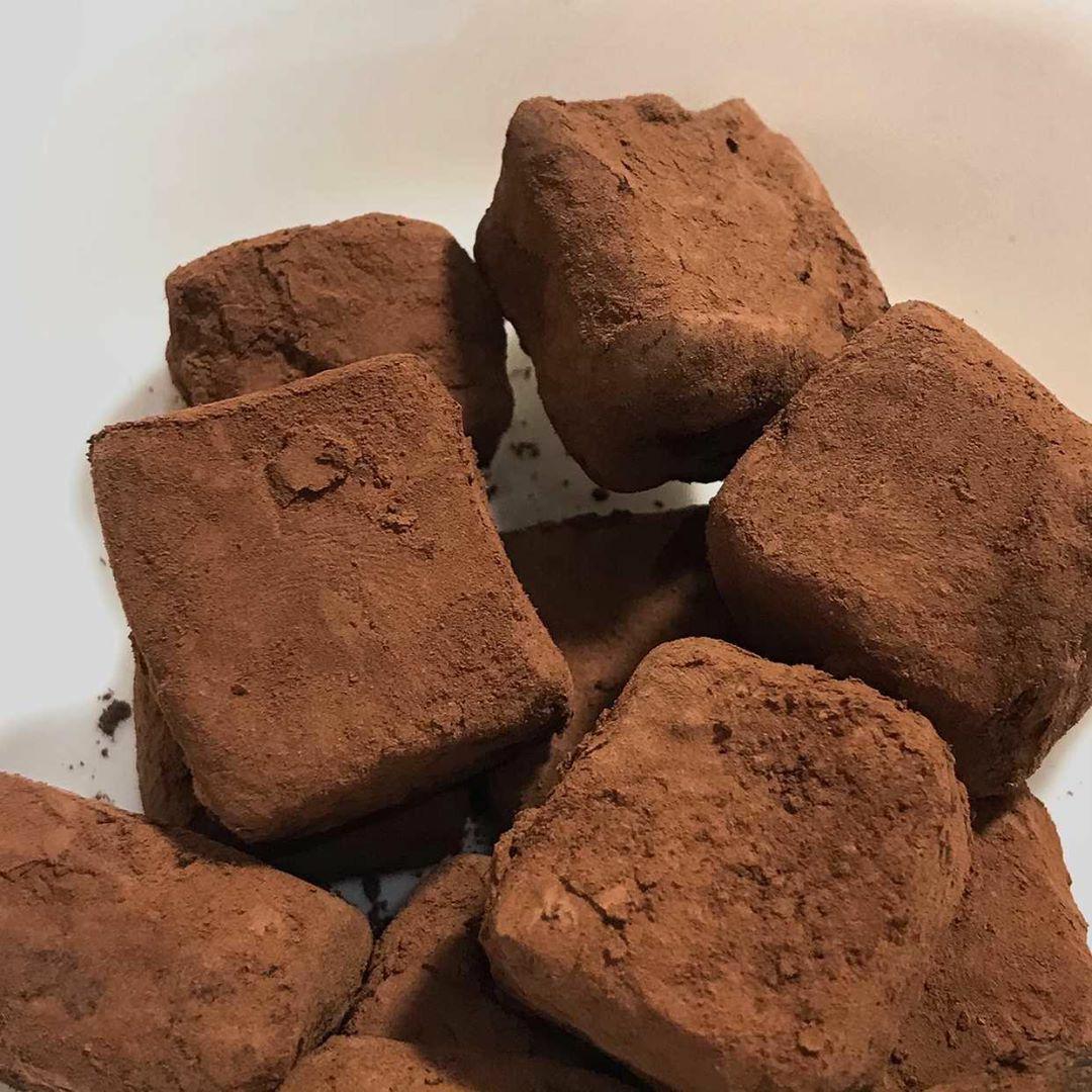 big_burps's tweet photo. Desserts that will surely makes your mouth water! But wait there's 4 more coming! 🥰

 SOON! https://t.co/N4fUgPv1Qi