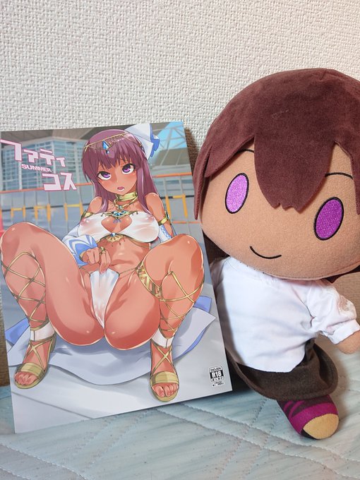 新刊の見本届きました～
「舞」じゃなくて「タマちゃん」でしたね...
お許しください(/≧◇≦\) 