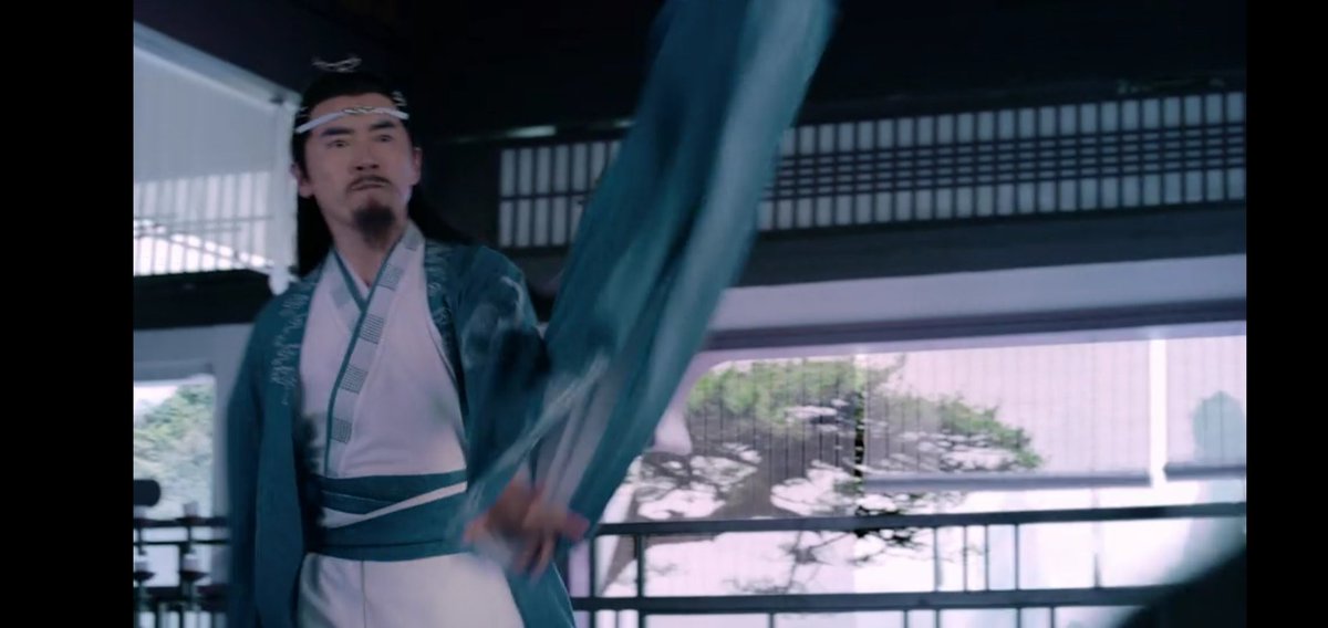 Now WWX is discussing with the grands master and he is throwing shit at him and EVERYONE IS LOSING THEIR SHIT LMAOOOOO BOI SHUT YOUR DUMB MOUTHOnce again, I am Nie
