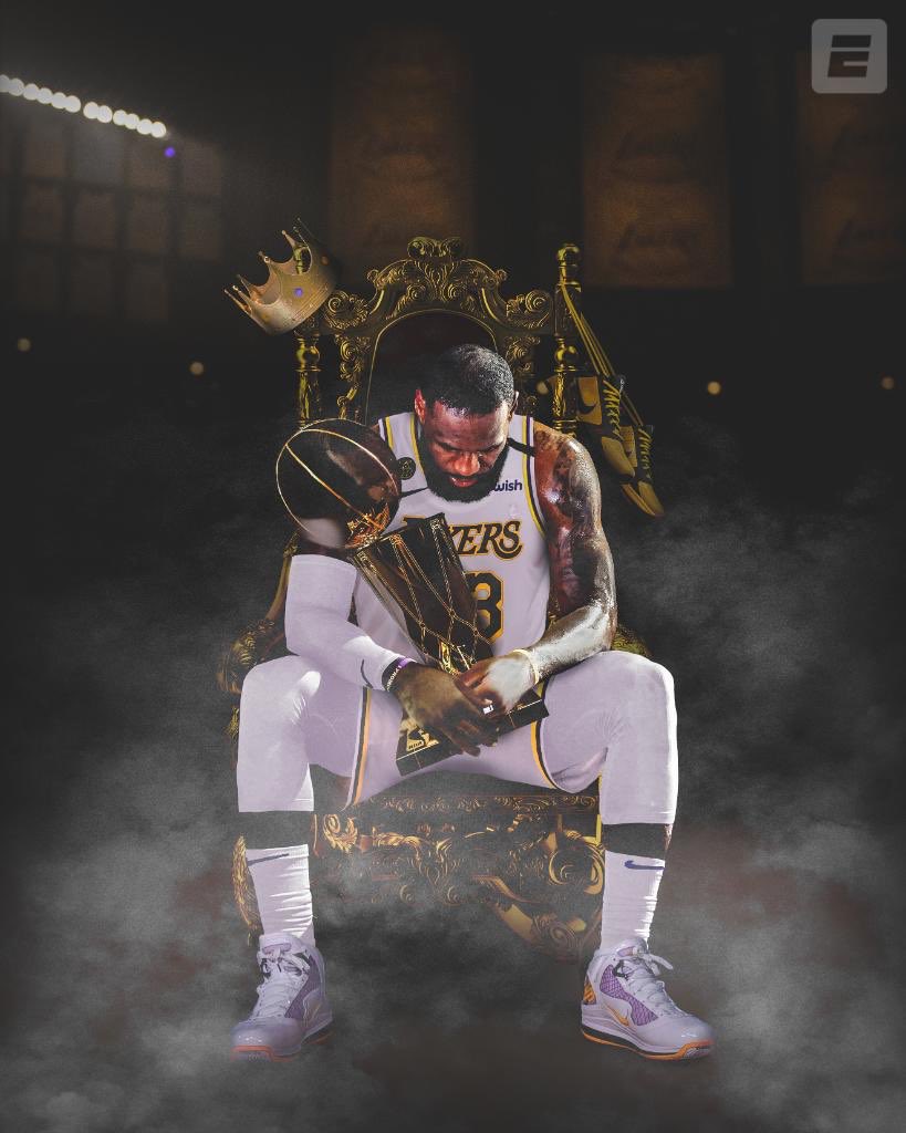 TheNBAMonster's tweet photo. El rey lo hizo de nuevo, 4 anillos. Se consagró en Miami, Cleveland y ahora en los Lakers. LeBron James 👑 https://t.co/thnakpWSGb