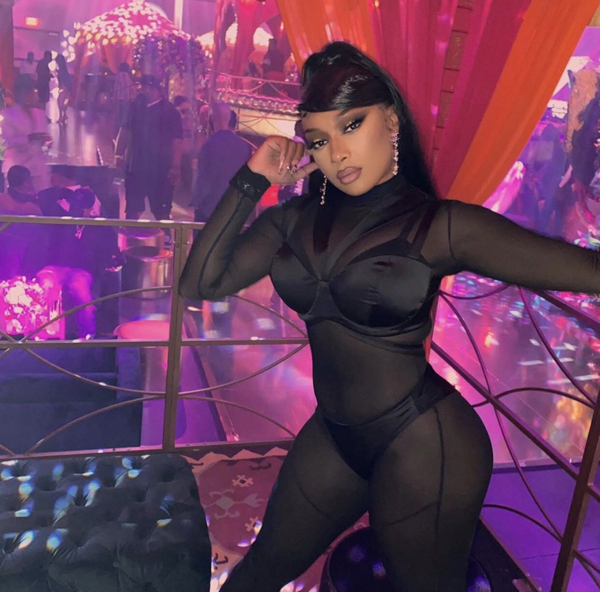 563. Megan Thee Stallion stuns in new photos from Cardi B’s birthday party....