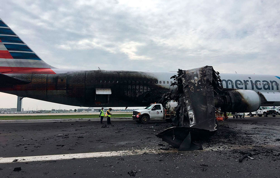 artdaily's tweet image. ArtDaily recommends:
New method can pinpoint cracks in metal long before they cause catastrophes #newmethod #metal #catastrophes #science #newspaper

Read more about this here: ow.ly/GFRv50BPtmG