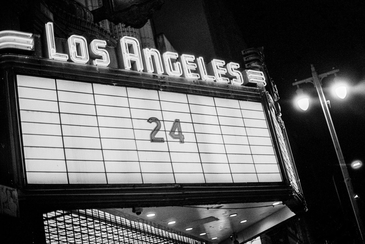 StephenVanasco's tweet image. 💜💛