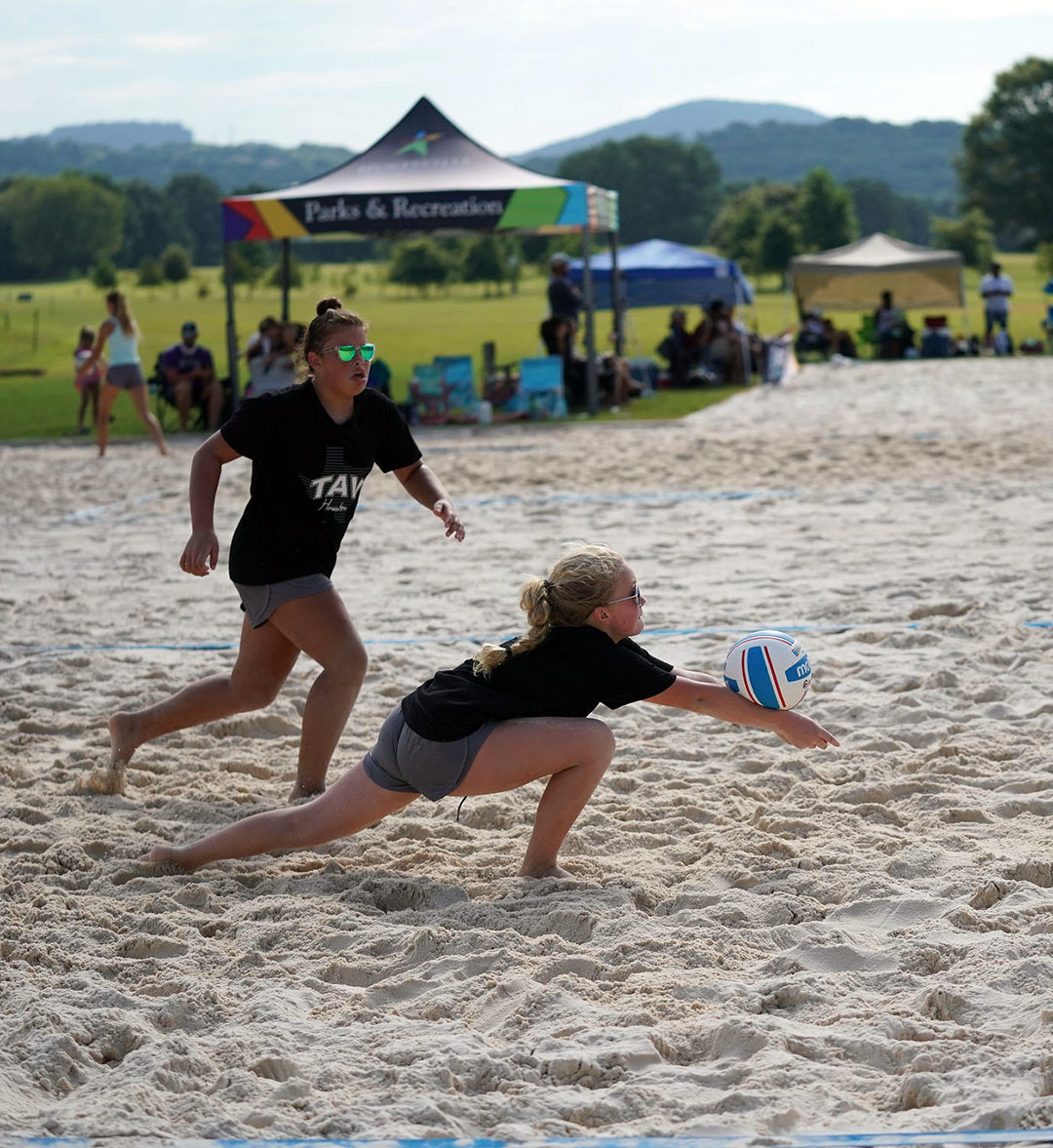 USAVBeach's tweet photo. Girls just wanna compete! ❤⛱🏐 #InternationalDayoftheGirl #DayOfTheGirl #LeadLikeAGirl https://t.co/U3kdxwgqS5