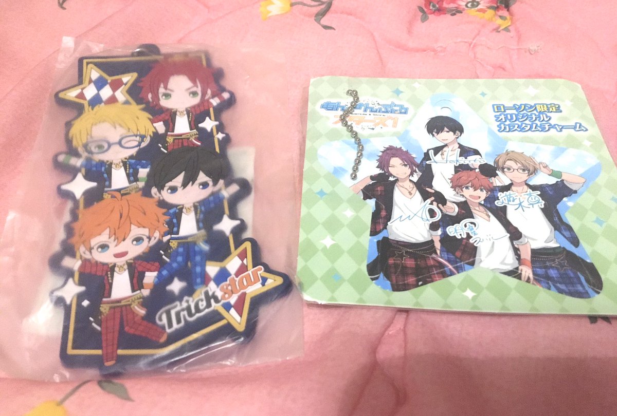 extra lenient to bundling sales the more items you get, especially if its makoto merch (more of him on next tweet)[2/?]