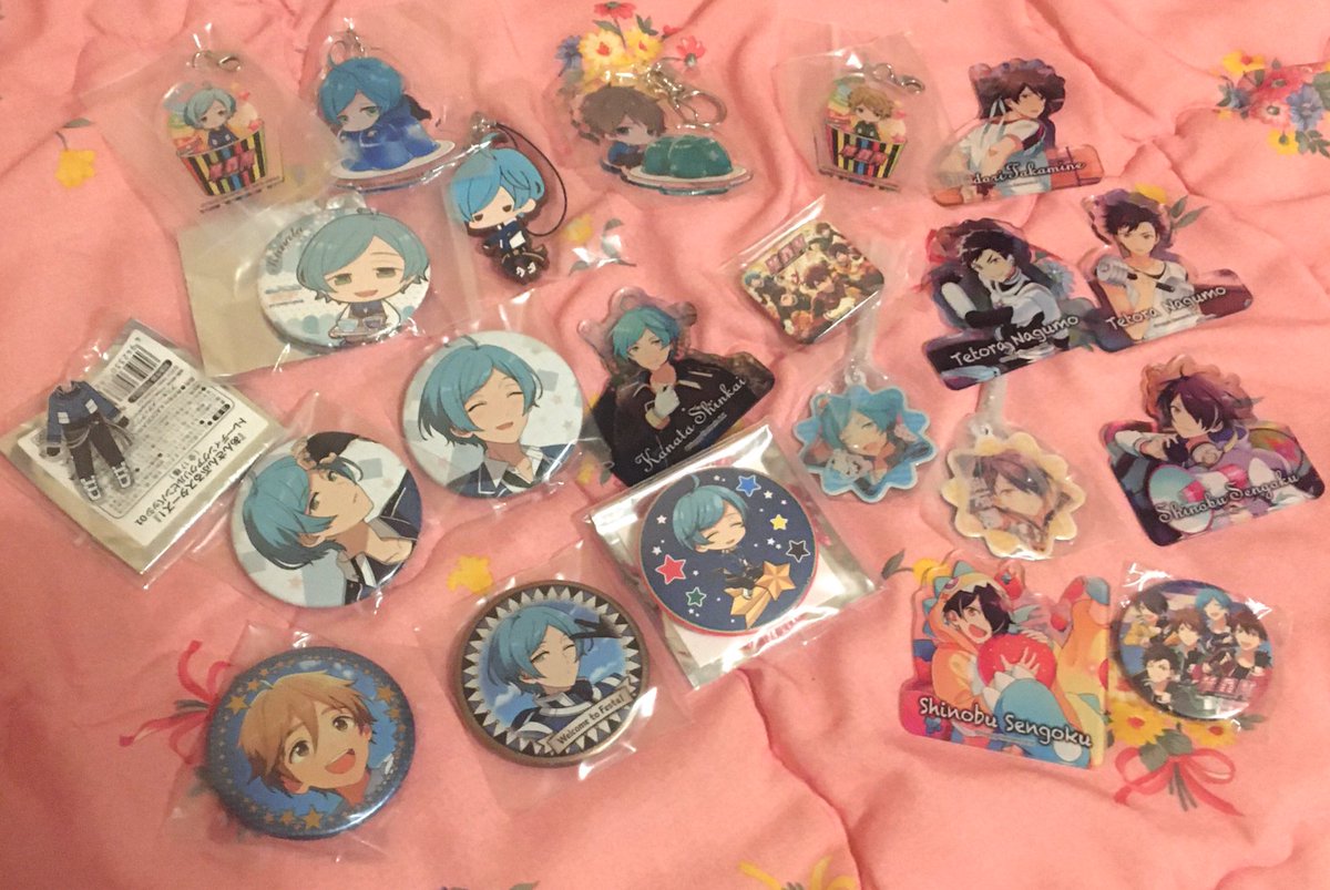 ***** MEGA SALE: $1-2 PER ITEM *****finally updating my sales thread and with a huge discount! i want everything out of here. shipping from U.S. [1/?]DM if interested. thank you  @enstars_goods !!