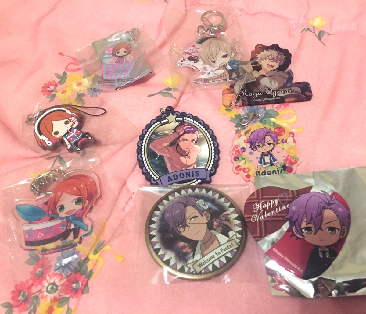 ***** MEGA SALE: $1-2 PER ITEM *****finally updating my sales thread and with a huge discount! i want everything out of here. shipping from U.S. [1/?]DM if interested. thank you  @enstars_goods !!