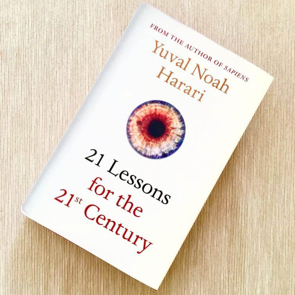 A THREAD on key ideas from the book "21 Lessons for the 21st Century" by  @harari_yuval:1/The best advice I can give a fifteen-year-old stuck in an outdated school somewhere in Mexico, India, or Alabama is: don’t rely on the adults too much. Most of them mean well, but...