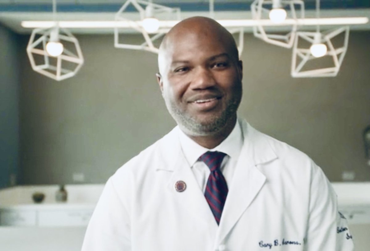 Cary B. Aarons (@cba_98) on Twitter photo #BlackInCancerRollCall
#BlackInCancerWeek
-Surgeon <a href="/PennMedicine/">Penn Medicine</a> <a href="/pennsurgery/">PennSurgery</a>
-I find purpose in advancing the care of cancer patients & seek to elevate the care of the underserved
-Promoting pathways of underrepresented groups into Surgery. Let's get to work @GenSurgMatch2021 #BlackInCancerRollCall
#BlackInCancerWeek
-Surgeon <a href="/PennMedicine/">Penn Medicine</a> <a href="/pennsurgery/">PennSurgery</a>
-I find purpose in advancing the care of cancer patients & seek to elevate the care of the underserved
-Promoting pathways of underrepresented groups into Surgery. Let's get to work @GenSurgMatch2021