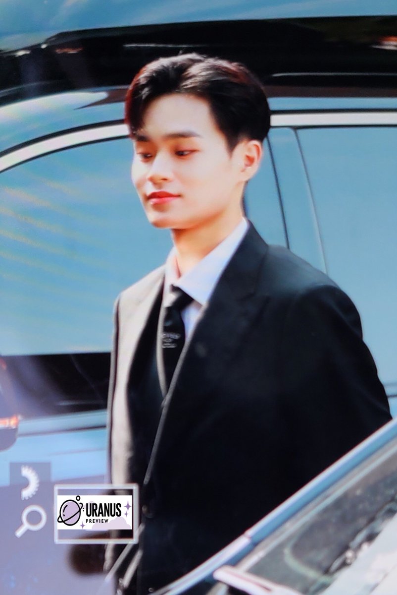 uranus_ur's tweet image. 201012 브랜드대상 출근 
오래만에 보고 싶어 
#대휘 #DAEHWI 
#이대휘 #LEEDAEHWI 
#AB6IX      #에이비식스