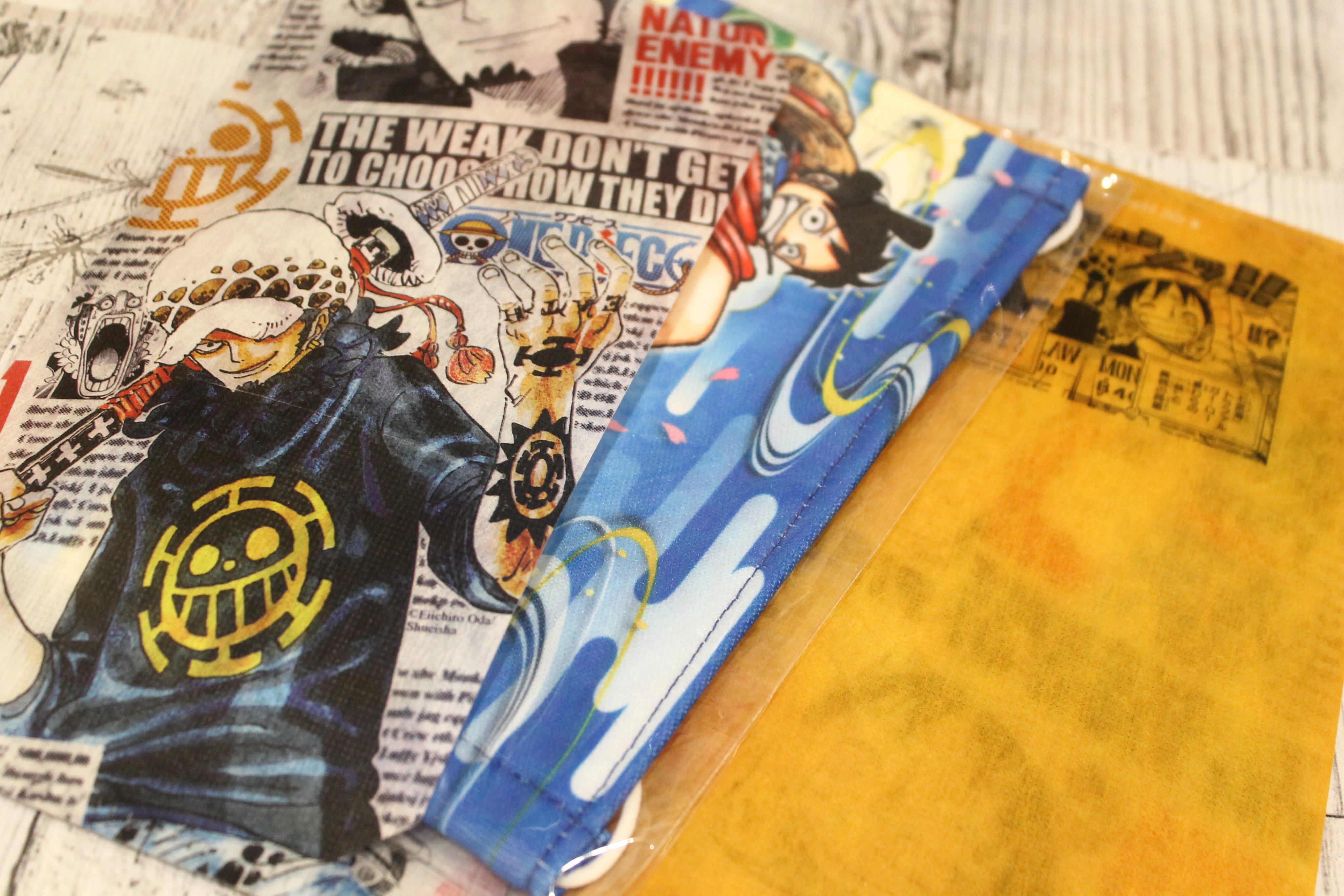One Piece麦わらストア渋谷本店 新商品 原画商品 抗菌マスクケース わびさびファイル きせかえジャンプコラボver 1 100円 税込 好評発売中 麦わらストア Onepiece T Co N0ibaavurr Twitter