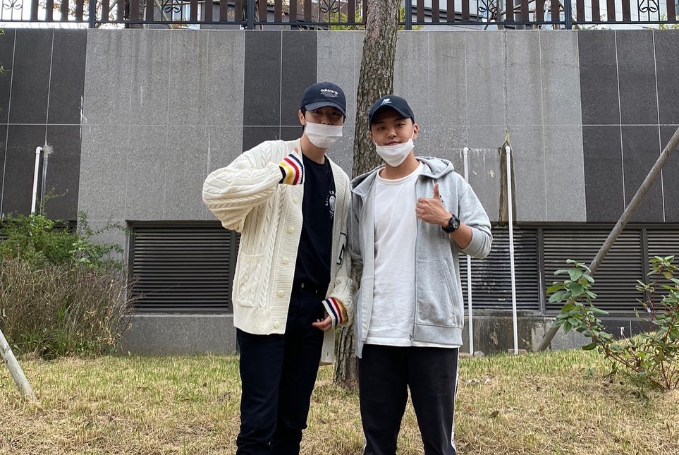 woosungnet's tweet photo. Our beautiful prince Hajoon, serve well. 🌹

The Rose and Black Rose will be here waiting for you. https://t.co/U4EujxeStp