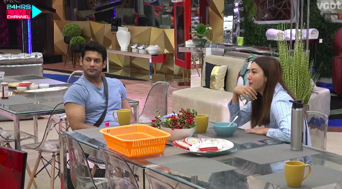 welligavein's tweet photo. Gauahar and Sid having their morning tea!
#SidNaaz #SidharthShukla #ShehnaazGill #BBLiveUpdates https://t.co/UL76CW0oZH