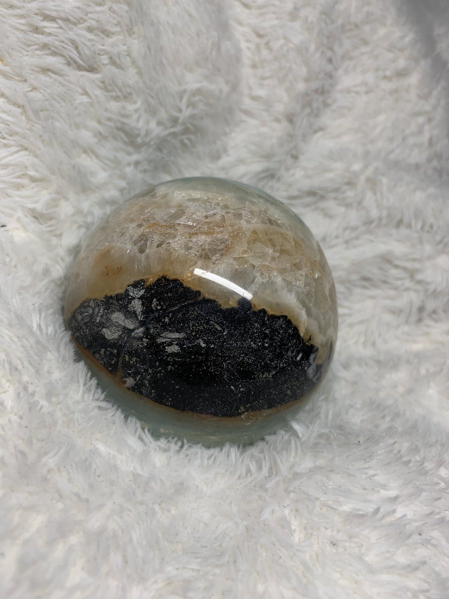 StellStarCo's tweet photo. ✨💖AUCTION💖✨

Beautiful Caribbean Calcite Sphere just under 1lb!

Starting Bid $30
Please bid in $1 increments!
Value/Bid out price: $80

Shipping will be calculated after! 
If there are no bids in 30 minutes, it will end. 30 minutes from the first bid will mark the end too! https://t.co/b6fEKcmlpO