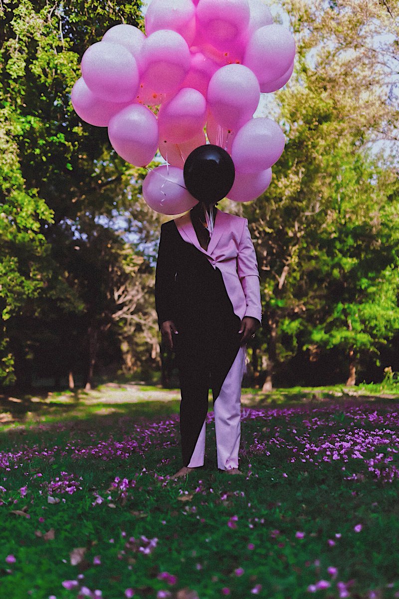 ThomasJay32's tweet photo. Happy birthday to me
✨29✨
(Self portrait shoot)

My name is thomas! Im a photographer/model

One of my personal goals for the year is to be featured in a magazine and be booked for the rest of the year a simple RT can tremendously help my brand 🙏🏾 thank you in advance! https://t.co/otBO16ZMV1