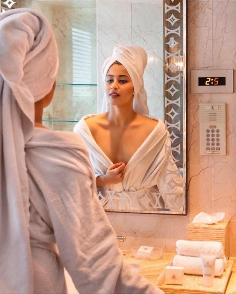 EkGrpkCU4AASZrK?format=jpg&name=medium