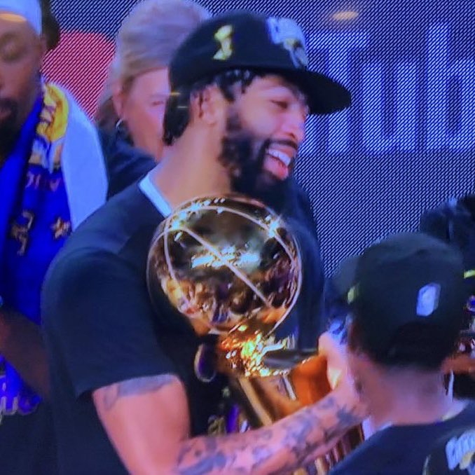 ThingsBBNLikes's tweet photo. How it started:             How it’s going: https://t.co/GZo0dR1PH4