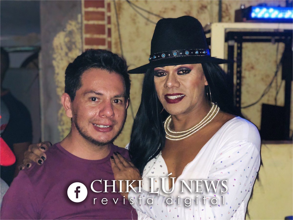 chikilu_news's tweet photo. En la fiesta #VIP de las estrellas con nuestros amigos de #RodeoBar y presente #ChikiLúNews https://t.co/E8Py8ukt02