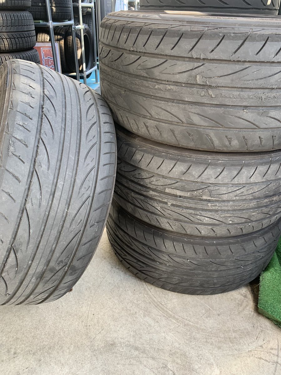 フジサワ 中古タイヤホイール Twitter限定価格 ヨコハマ Advan Fleva 225 40r18 2本 235 40r18 2本 18年製 4本で 4 000になります 早い者勝ちです