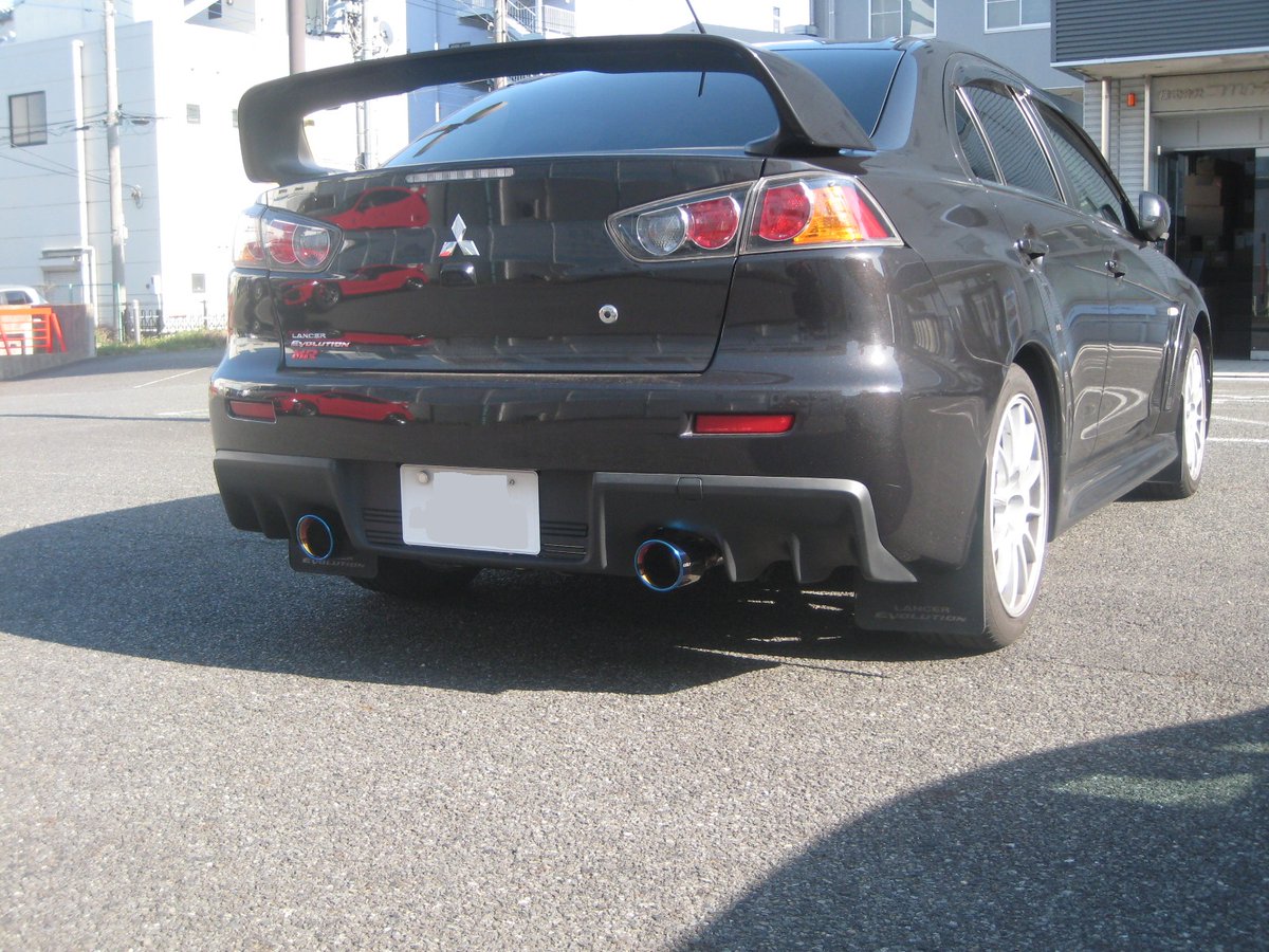 コルトスピード 公式 男は黙ってケツ出せや 安定の使い廻し画像集 お客様のお車のケツをさし出す