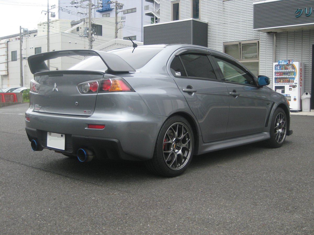 コルトスピード 公式 男は黙ってケツ出せや 安定の使い廻し画像集 お客様のお車のケツをさし出す