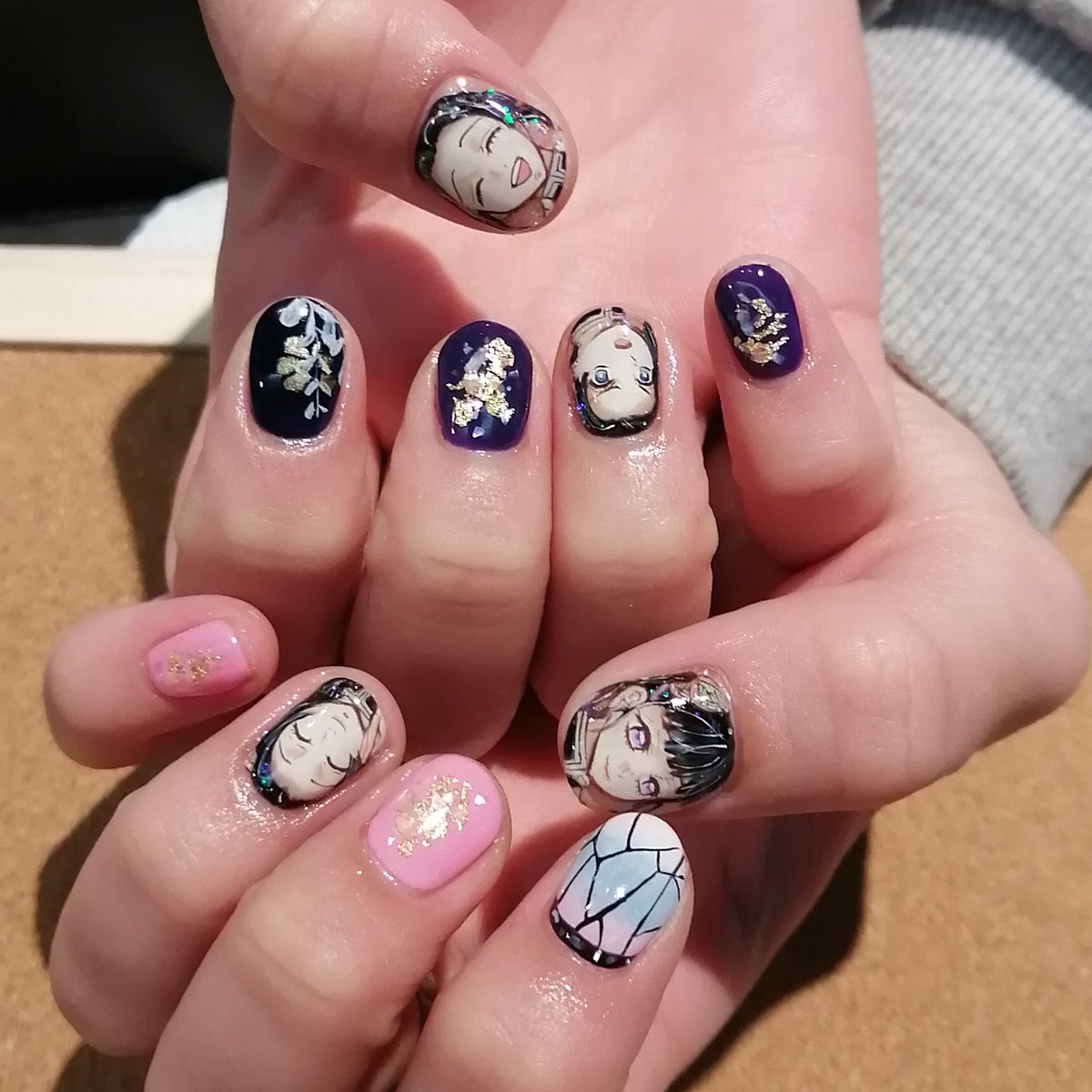 Hisae Nail A Twitter お客様ネイル 16日公開の映画に向けて 名前似ててどこにどの方描くか混乱w 4本だと迫力あっていいなー ありがとうございました ネイル 痛ネイル キャラネイル 手描きイラスト 手描き アート 模写 モチーフネイル 鬼滅の刃 Hisae Nail A Twitter お客様ネイル 16日公開の映画に向けて 名前似ててどこにどの方描くか混乱w 4本だと迫力あっていいなー ありがとうございました ネイル 痛ネイル キャラネイル 手描きイラスト 手描き アート 模写 モチーフネイル 鬼滅の刃