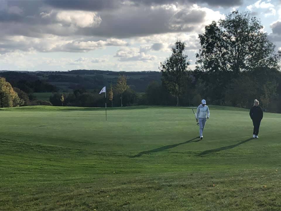 leodubois62's tweet photo. #HANDIGOLF |Hier se déroulait le tournoi Pas-de-Calais HandiGolf ! Beau succès pour cette épreuve qui devait se tenir un peu plus tôt dans la saison! Vincent Helly, vainqueur de l’épreuve a été par la même occasion sacré Champion de France ! Que de chemin parcouru pour toi ! https://t.co/L0yCaGl4vc