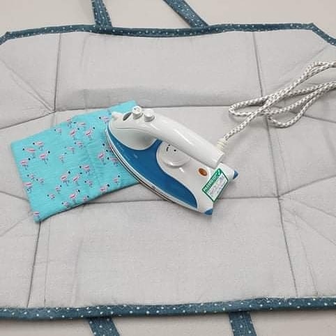 Make this cute Iron Travel Caddy in a one day class, either in December or January.
Perfect for taking your iron to and from classes. It opens up into an ironing mat  too!
Heat Resistant mat is included in the price
#irontravelcaddy
pasturesnewquilting.com/iron-travel-ca…