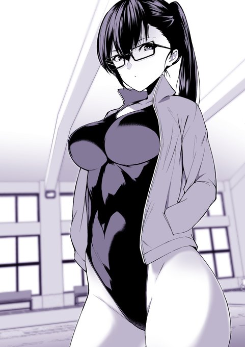 目配せしてくる先輩 