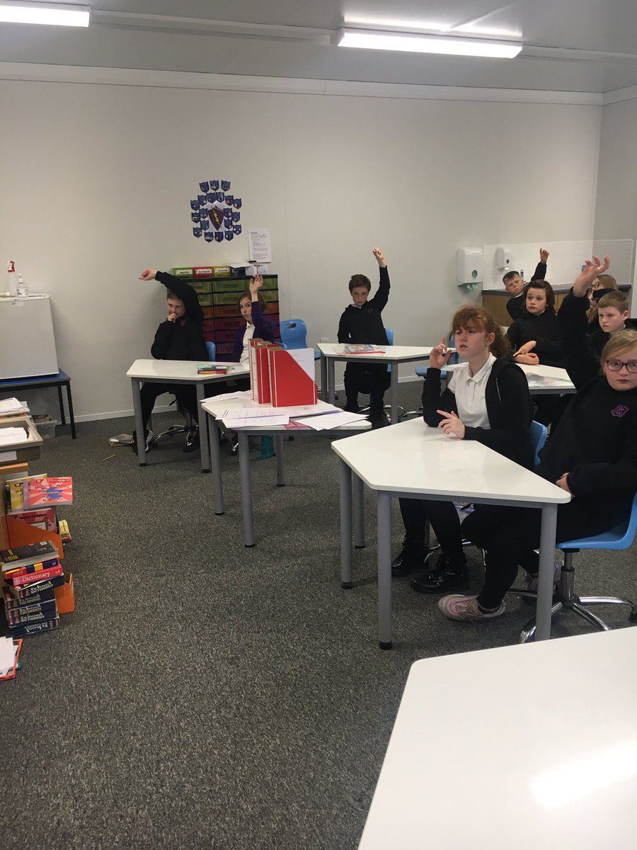 lasswadeps's tweet image. P7O enjoyed the Edinburgh Zoo workshop via Zoom as part of Midlothian Science Festival #msfschools2020. We loved seeing some of the animals in the zoo and learning more about them throughout the quiz! @EdinburghZoo 
@mideduteam @MidlothSciFest