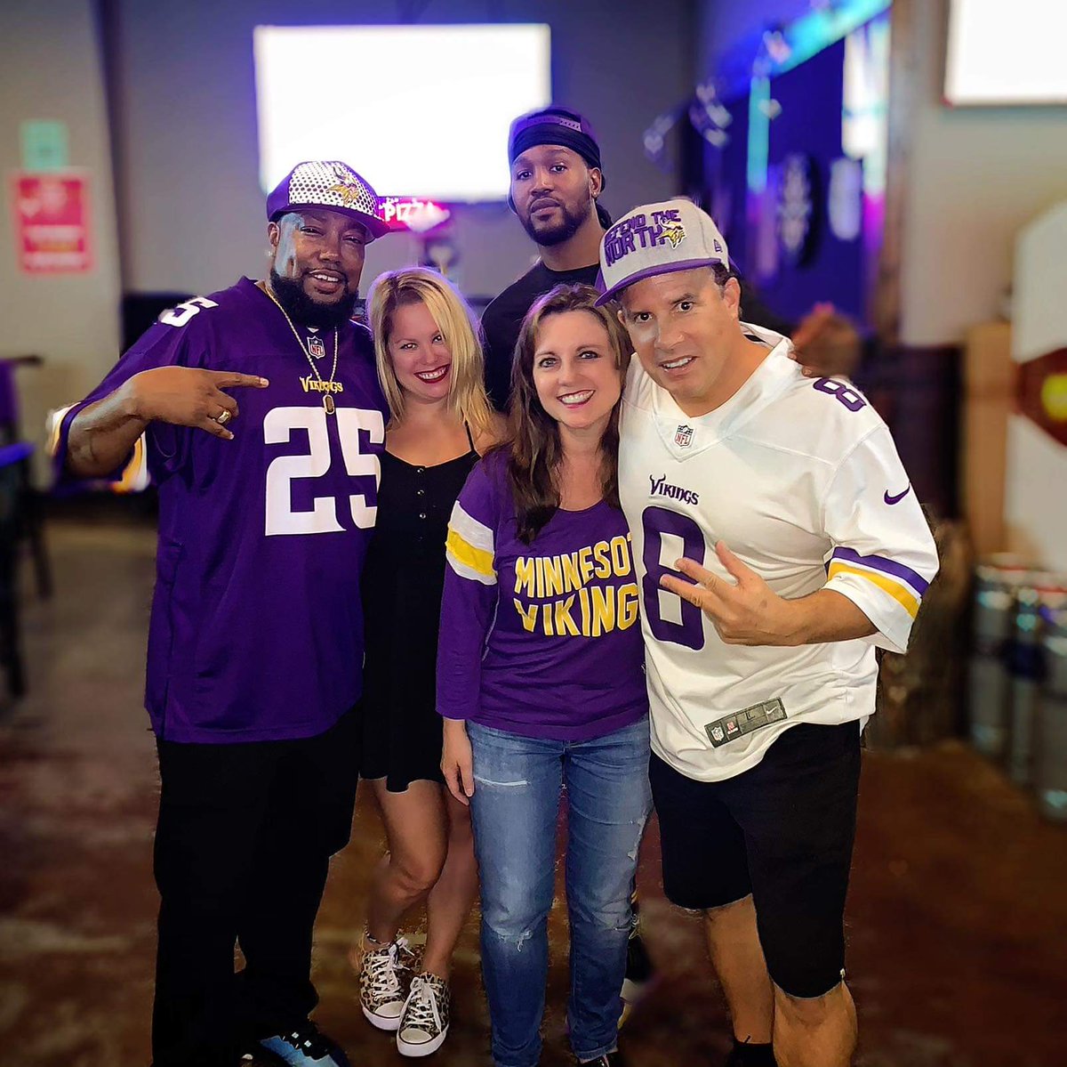 Bossrell's tweet photo. The W slipped away..so gonna have to regroup and be ready for the Falcons next week...Al Bob finally got you 1st 100 yard game great effort..only up from here #25 #Year2 #MattisonMen #familythang #IAMGIFTED25 #memories #Minnesota #TeamWass #SKOL https://t.co/X2pJ8JaWUu