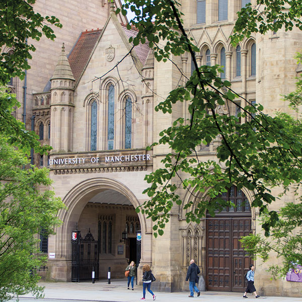 sarahemery147's tweet photo. Our response to COVID-19 so far has demonstrated society can accept deep change. How can we take advantage of this moment to tackle the climate challenge and transform energy usage for future generations? Manchester experts share a road map.

https://t.co/C5wwuMbvO7 https://t.co/gGI1r2mJl1
