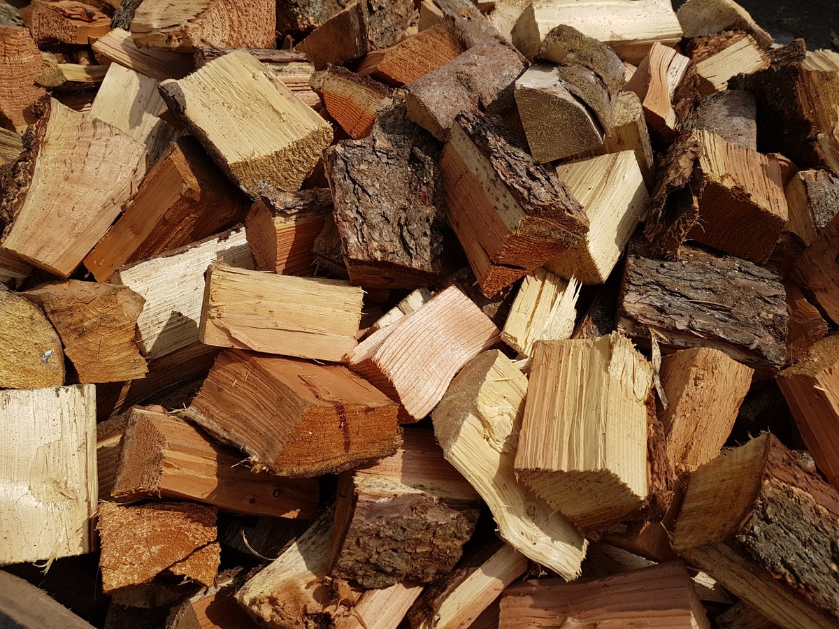 forestsandwood's tweet photo. Why #TheFutureIsForestry in 5 key dates.
From #COP26 in 2021 to @scotgov #NetZero in 2045 & timber demand quadrupling by 2050.
Confor CEO @stugood3 urges action now for a better environmental & economic future in @scottishfarmer
https://t.co/YDUNra3xNg #ThinkGlobalPlantLocal https://t.co/i31dV4bGE6