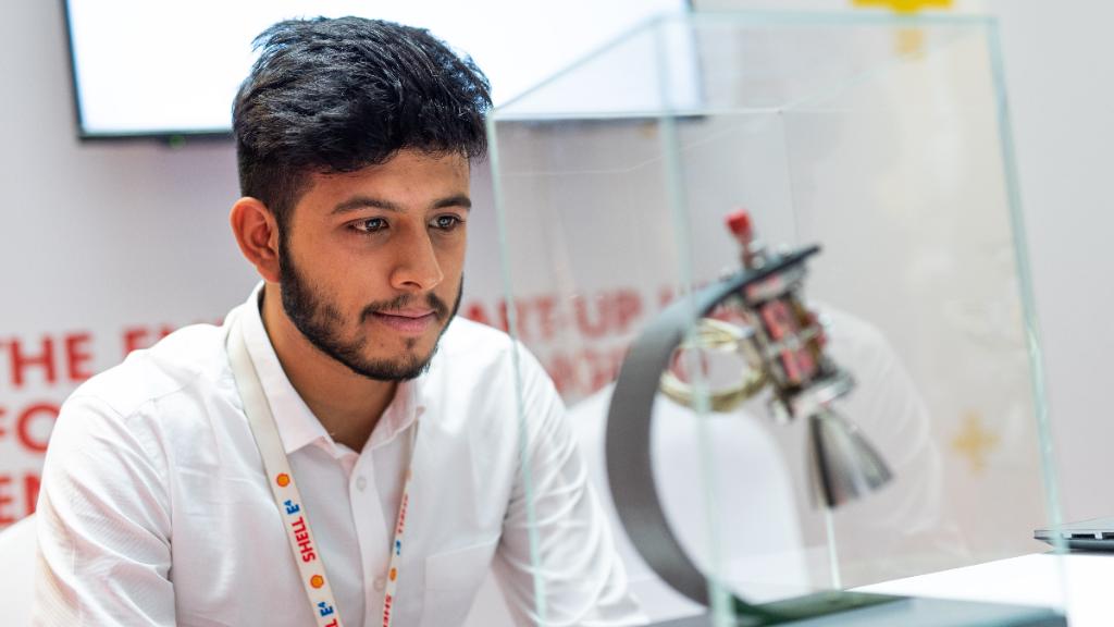 Shell_India's tweet image. From mobility and energy management, to logistics and clean technologies 💡
Since 2017, #ShellE4 has helped 30+ startups transforming the energy business bring their ideas to life.
Read how the E4 programme helps accelerate India&apos;s #EnergyTransition: go.shell.com/2SOvN93