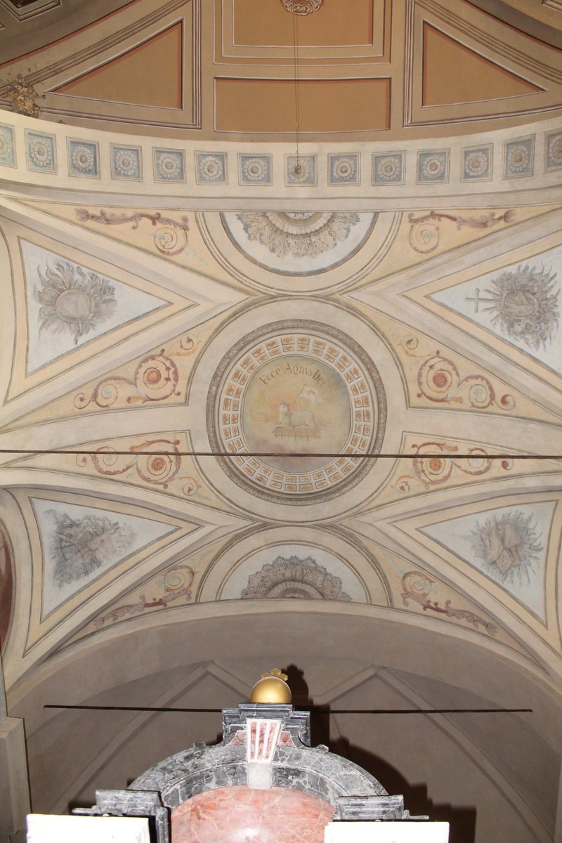 fcn_onlus's tweet photo. Venerdì 9 ottobre si è tenuta la cerimonia di #inaugurazione del presbiterio della chiesa parrocchiale Sant’Ilario di #Veruno, al termine dei lavori di #restauro, reso possibile anche grazie al Fondo Don Camillo Nobile costituito presso @fcn_onlus.
#fondazionenovarese #fcn20 https://t.co/v6s2wOnWAd