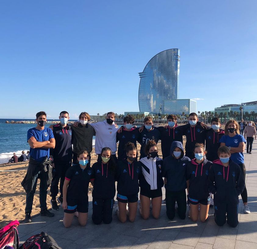 Finalitzada la Copa Catalana d Clubs Absoluta, el CN Tàrraco continua a 2a divisió!!💪🏼Molt bones marques aconseguides al llarg d tota la jornada i diversos rècords socials aconseguits. Coneix els resultats a https://t.co/spstZBM8wE Enhorabona!👏🏼#natacio #cntarraco #laiguaesnostra https://t.co/kqgNrP7sGo