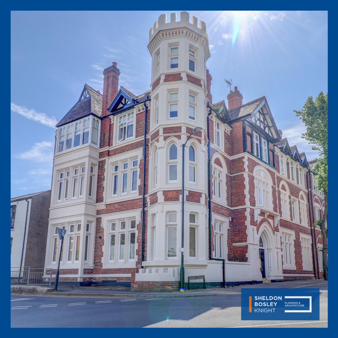 The Abbey, Kenilworth.
Opposite Abbey Fields, in this former 1800s hotel is a ground floor, two bedroom apartment available to let. Both bedrooms are double and resident's parking and garage available with the let.