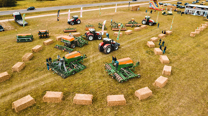 #STEYRTraktoren Steyr Traktoren nun auch in #Litauen erhältlich landwirt.com/news/?p=3670
Zum ersten Mal seit Gründung der österreichischen Marke im Jahr 1947 werden landwirtschaftliche und Kommunaltraktoren von STEYR jetzt auch in Litauen angeboten.