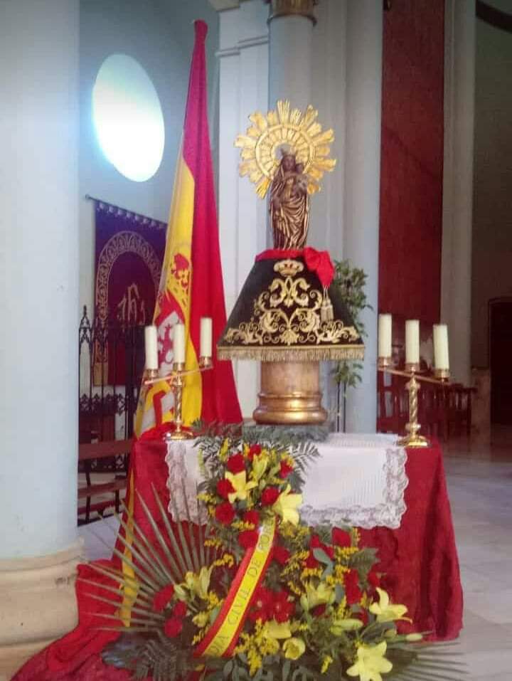 Encue's tweet photo. @EncuenLopez FELIZ   DIA  DEL  PILAR,   FIESTAS   NACIONAL   DE   LA  HISPANIDAD,   PATRONA   DE  ESPAÑA   Y   DE  LA  GUARDIA   CIVIL   !!!!!!!!!!!!!!!!!!
¡¡¡¡¡¡¡      VIIIVAAAAA    ESPAÑAAA     !!!!!!!!! https://t.co/gmNFTs0jfO