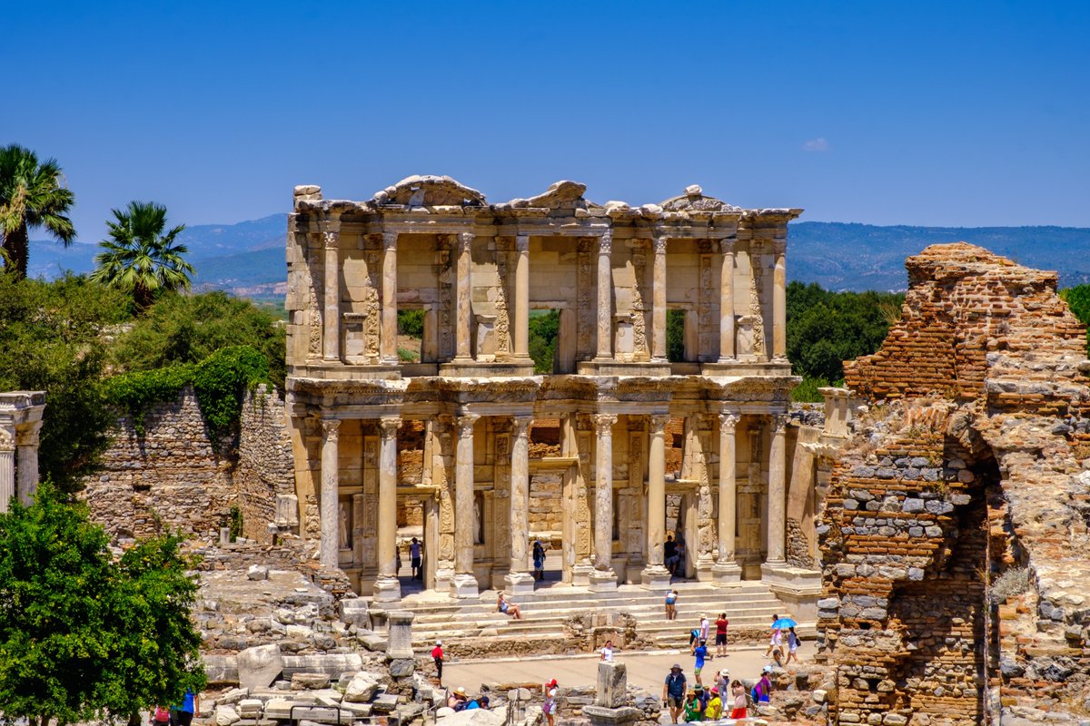 Magnificentours's tweet photo. Turkey Izmir Ephesus Ancient City.
#Ephesus #Ancientcity #Turkeytours https://t.co/2oPn12KkMh